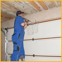 Community Garage Door Service Brisbane, CA 415-690-1166 - side-garage-door-repair-10-48m